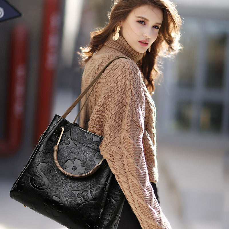 Fashionable Ladies' Messenger Shoulder Bag