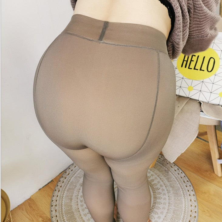 Flesh-colored velvet leggings