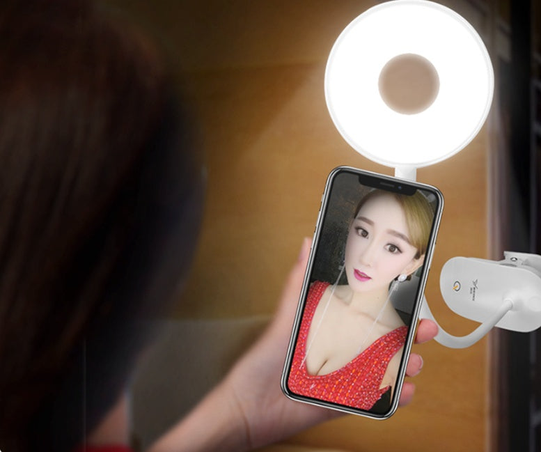 LED Eye Protection Desk Lamp with USB Charging - Clip-On for Students