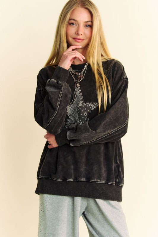 Davi & Dani Stud Star Patch Acid Washed Sweatshirt