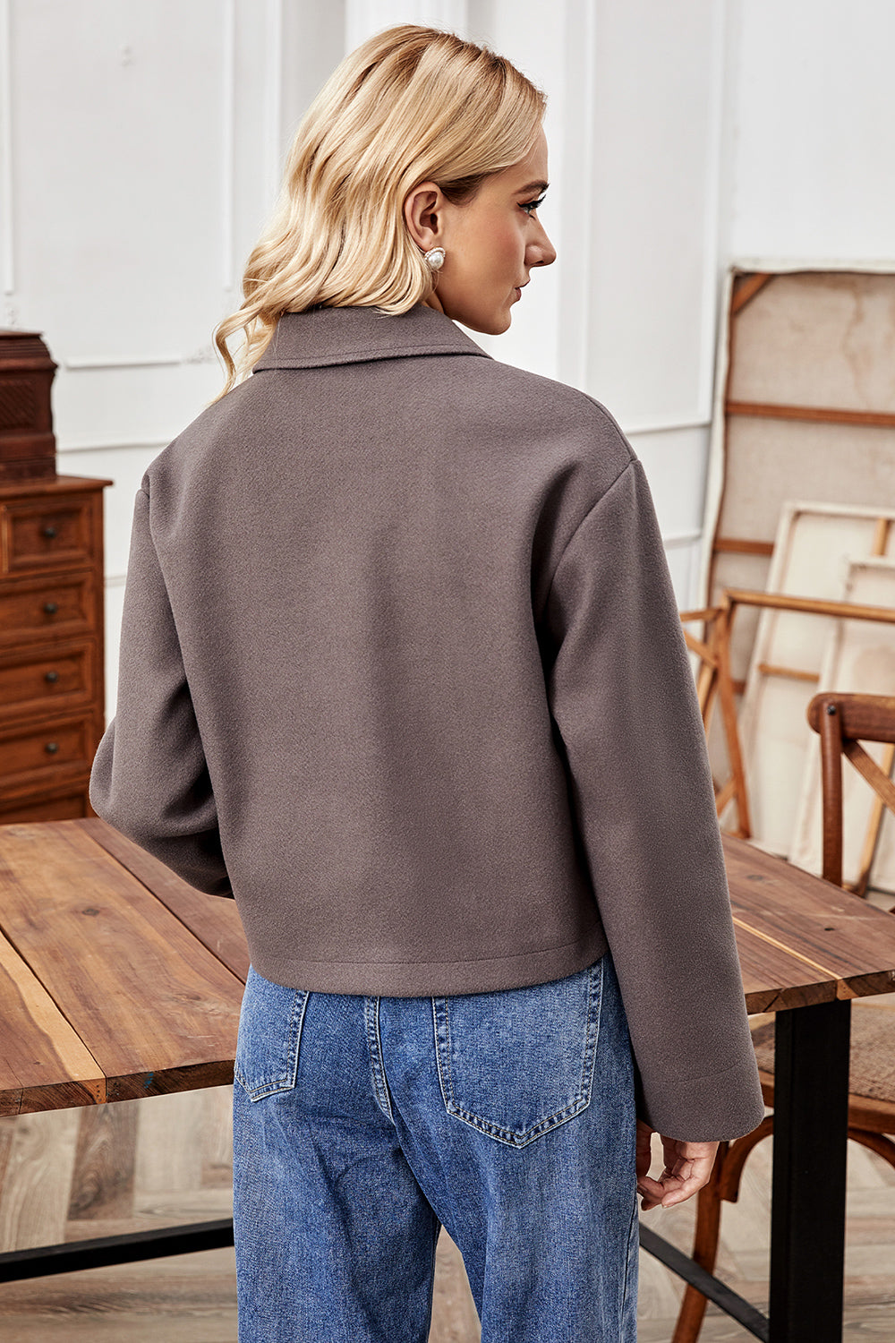 5b64817a3bc4401fa04c41ae048d9ff3-Max