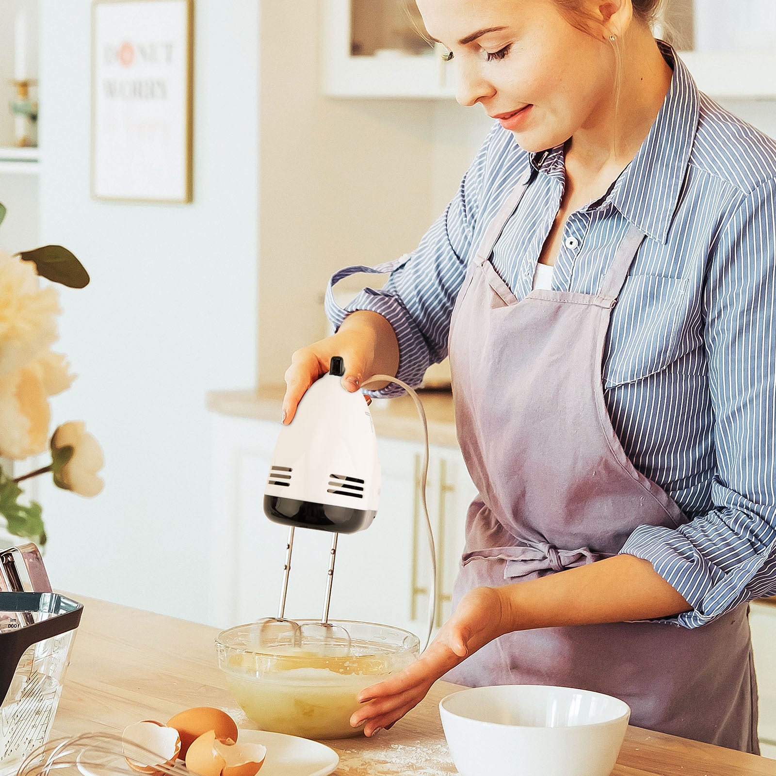 Electric Hand Mixer