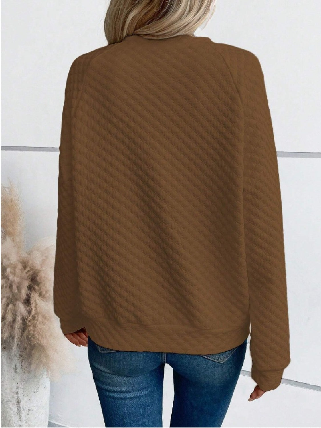 Notched Long Sleeve Sweatshirt