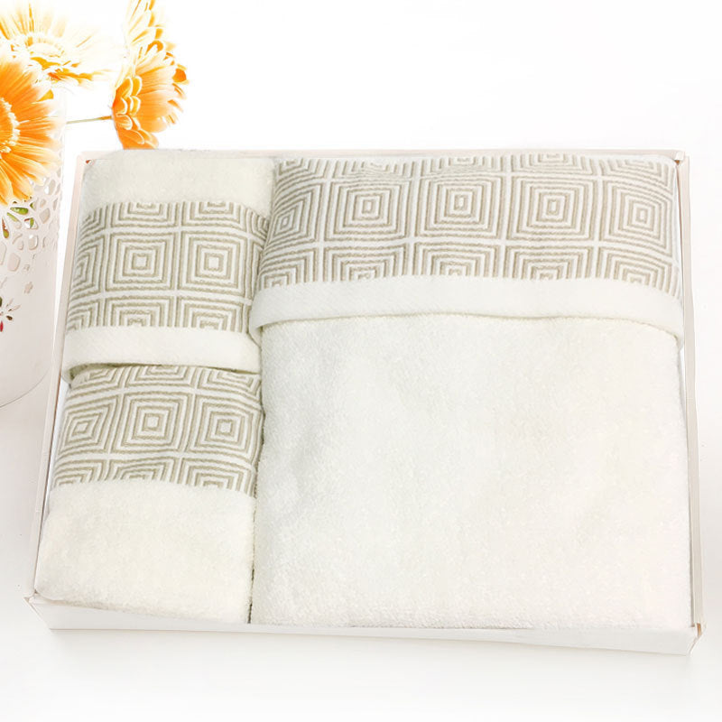 Thickened Cotton 3-Piece Embroidered Hotel Towel Set