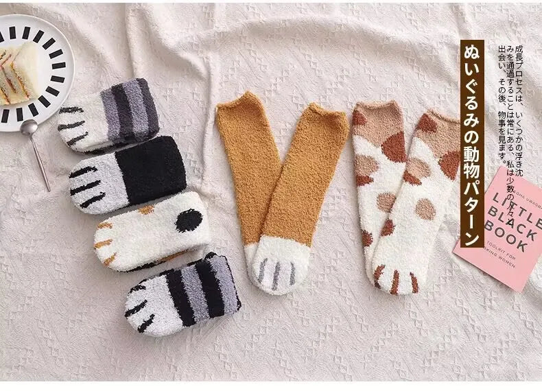 Cute Cat Paw Pattern Plush Winter Socks for Women